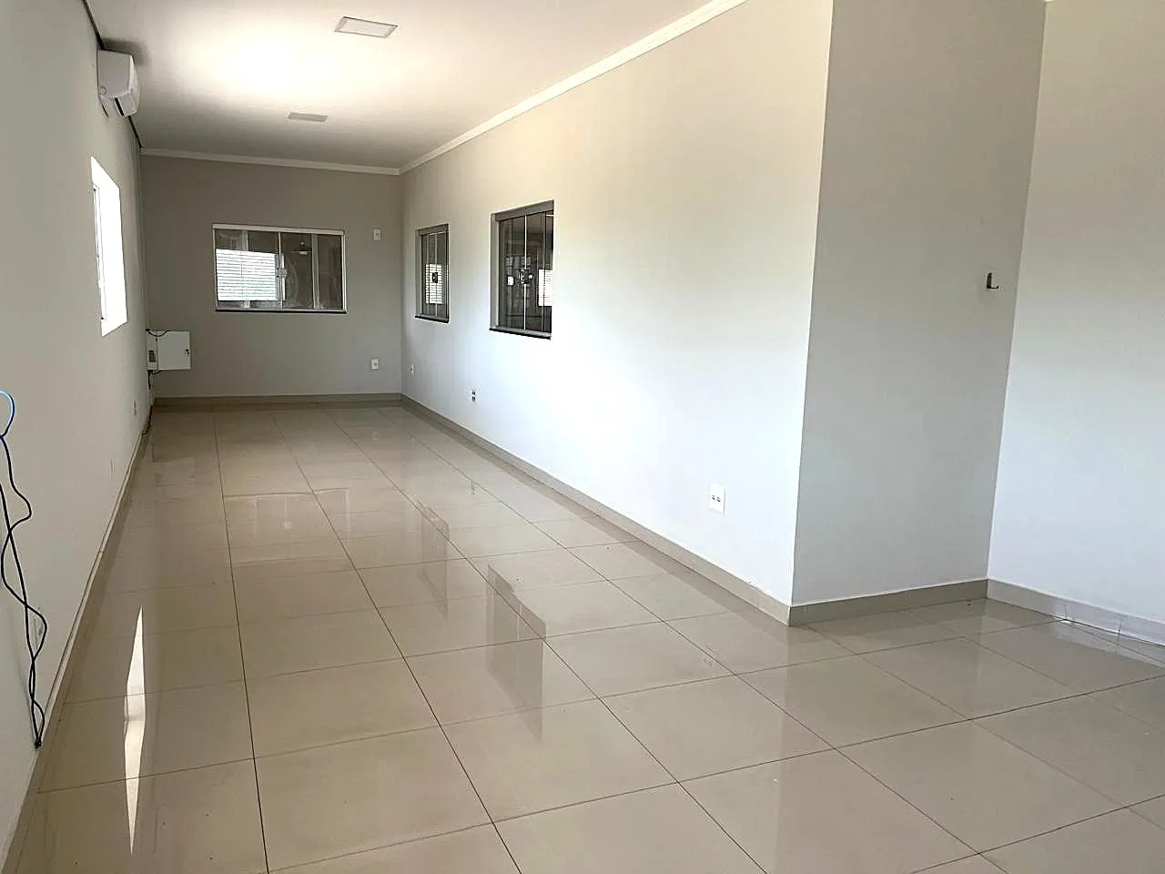 Loja / Salão / Ponto Comercial para aluguel, 670m² — foto 9 de 20