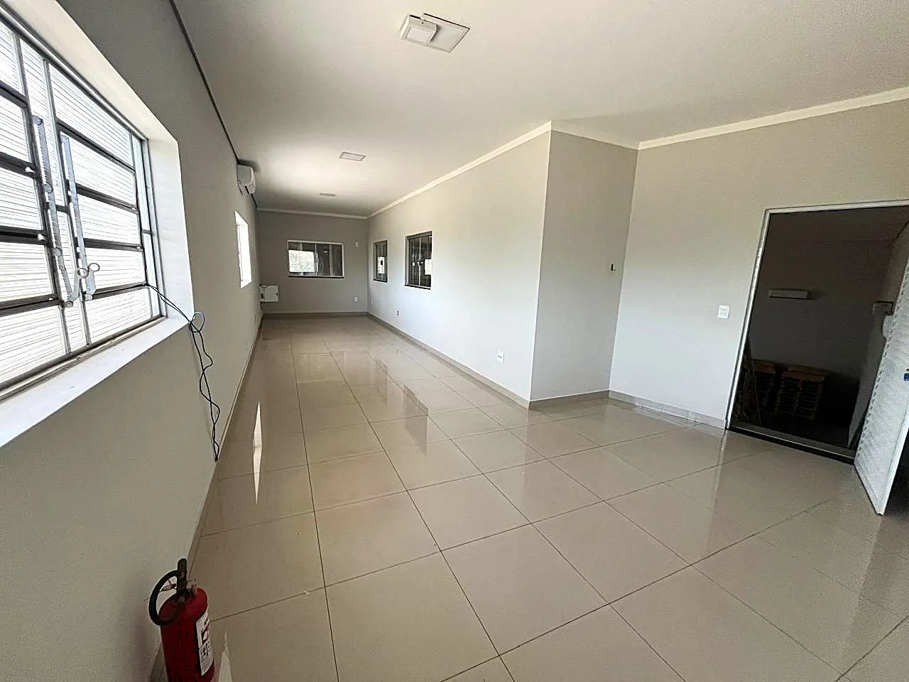 Loja / Salão / Ponto Comercial para aluguel, 670m² — foto 10 de 20