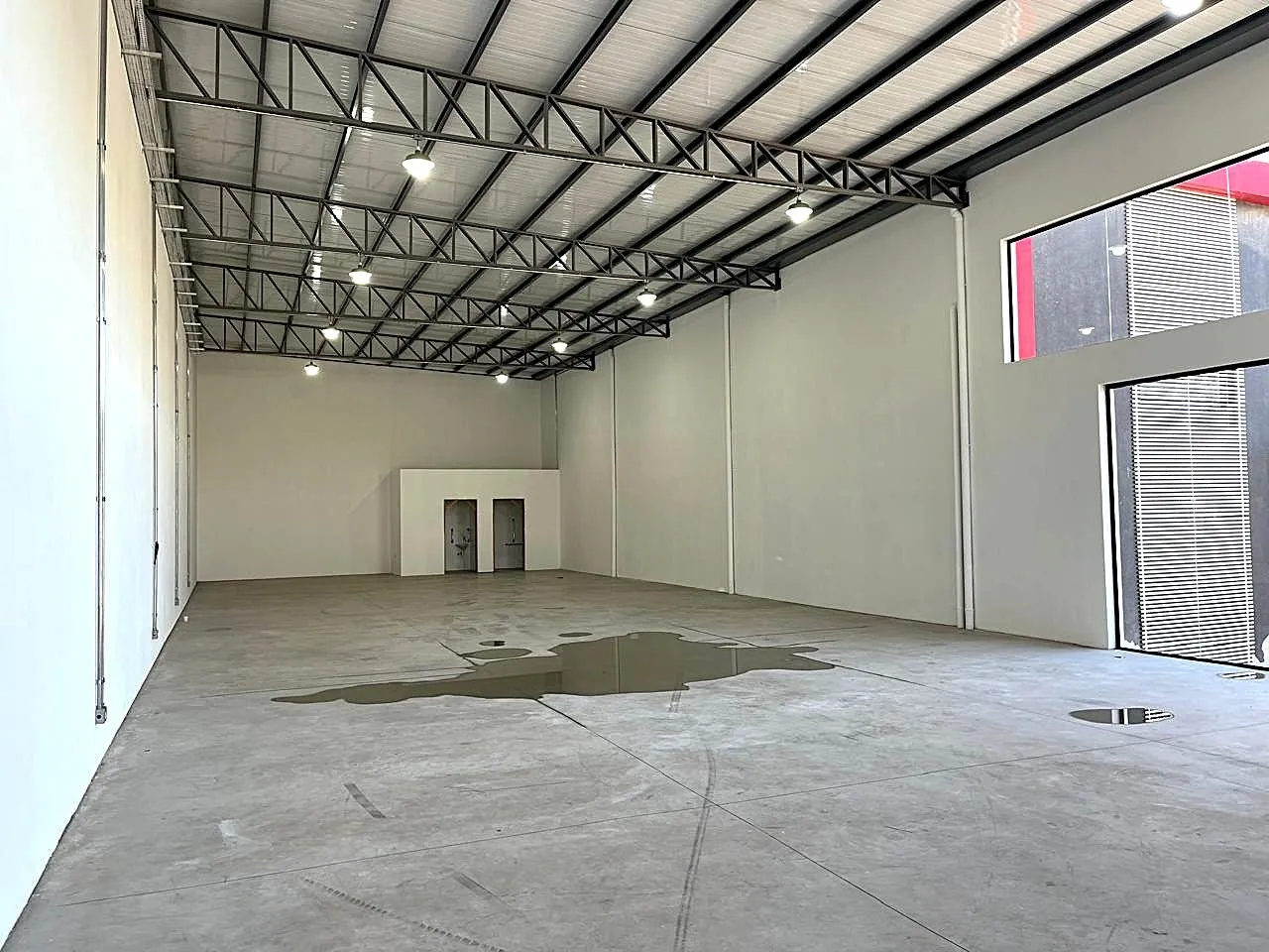 Loja / Salão / Ponto Comercial para aluguel, 670m² — foto 17 de 20