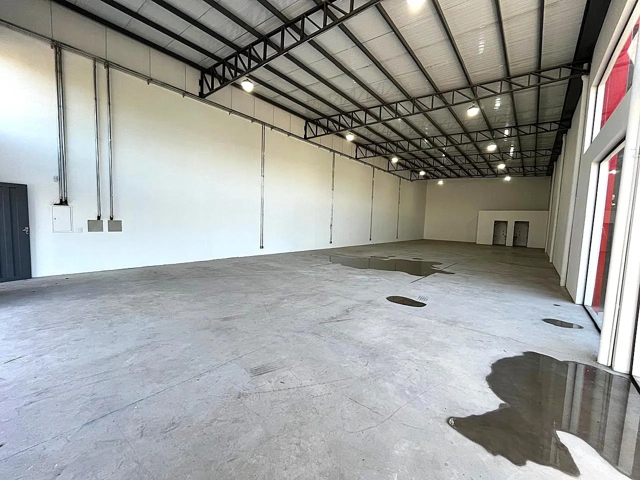 Loja / Salão / Ponto Comercial para aluguel, 670m² — foto 14 de 20
