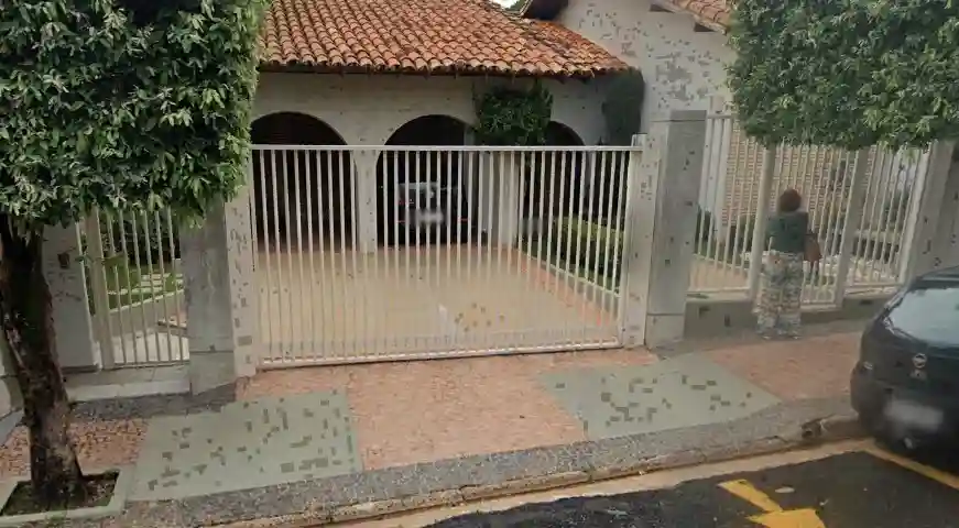 Casa Comercial  à venda, 414m² — foto 1 de 12
