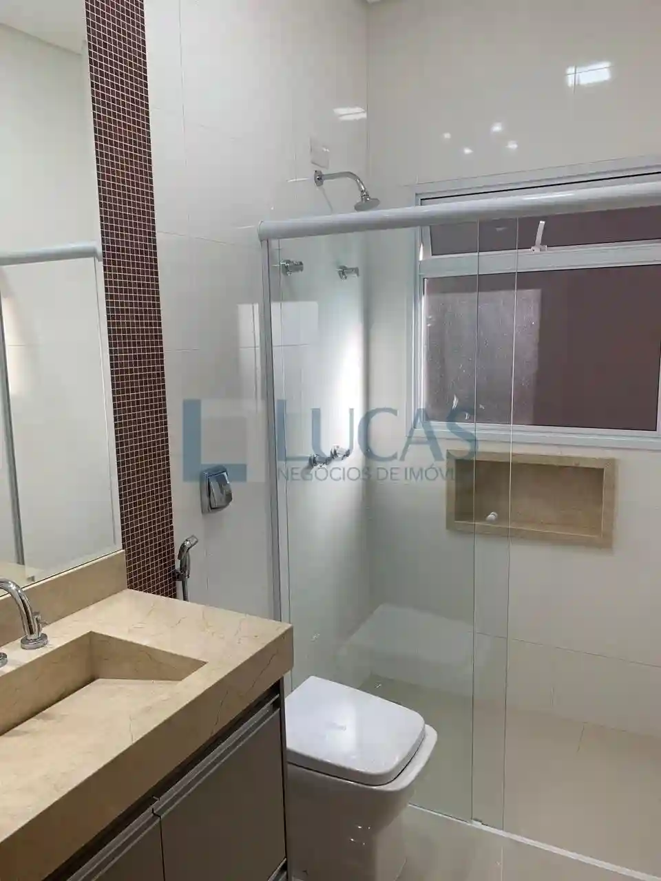 Casa de Condomínio com 3 quartos à venda, 220m² — foto 30 de 35
