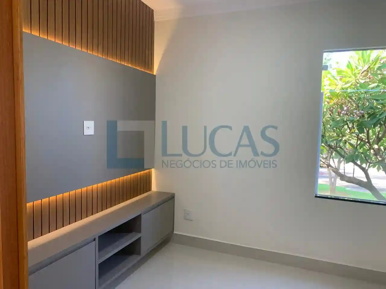 Casa de Condomínio com 3 quartos à venda, 220m² — foto 20 de 35