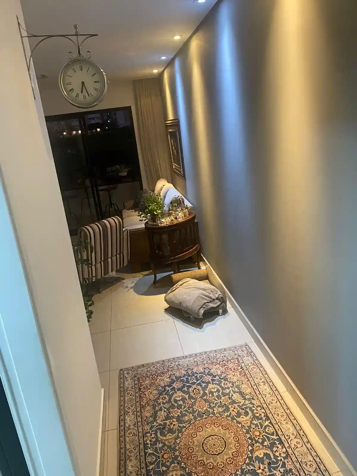 Apartamento com 3 quartos à venda, 105m² — foto 3 de 9