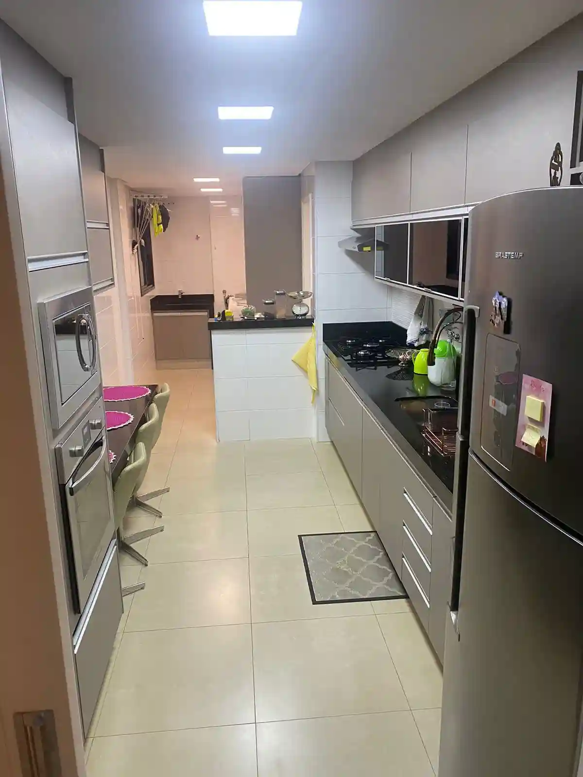 Apartamento com 3 quartos à venda, 105m² — foto 4 de 9