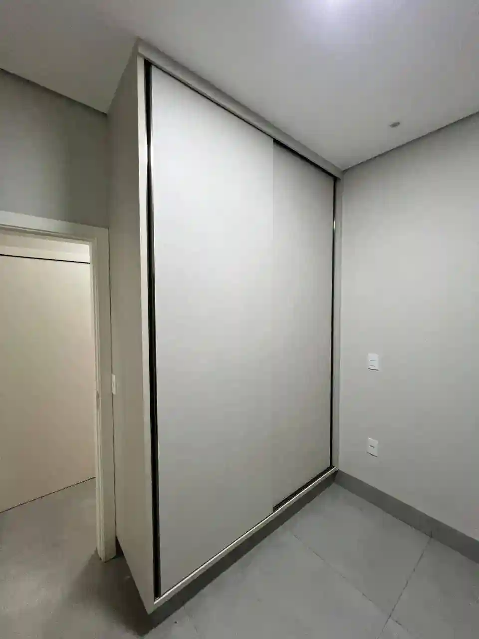 Casa de Condomínio com 3 quartos à venda, 253m² — foto 23 de 25