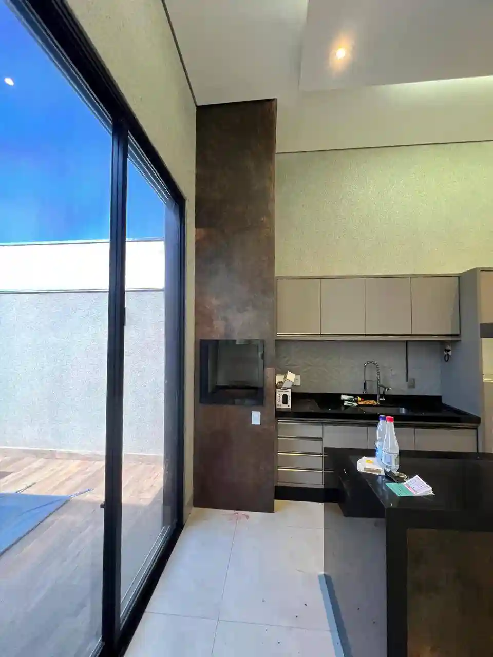 Casa de Condomínio com 3 quartos à venda, 253m² — foto 5 de 25