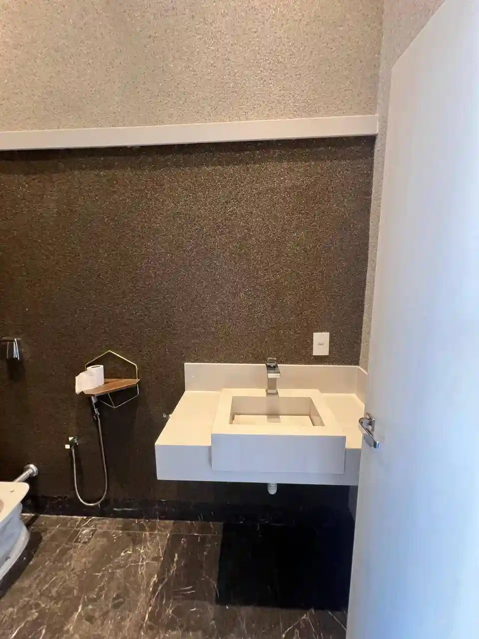 Casa de Condomínio com 3 quartos à venda, 253m² — foto 14 de 25