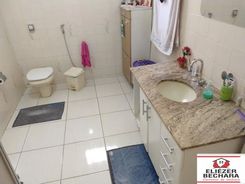 Casa à venda — foto 5 de 10
