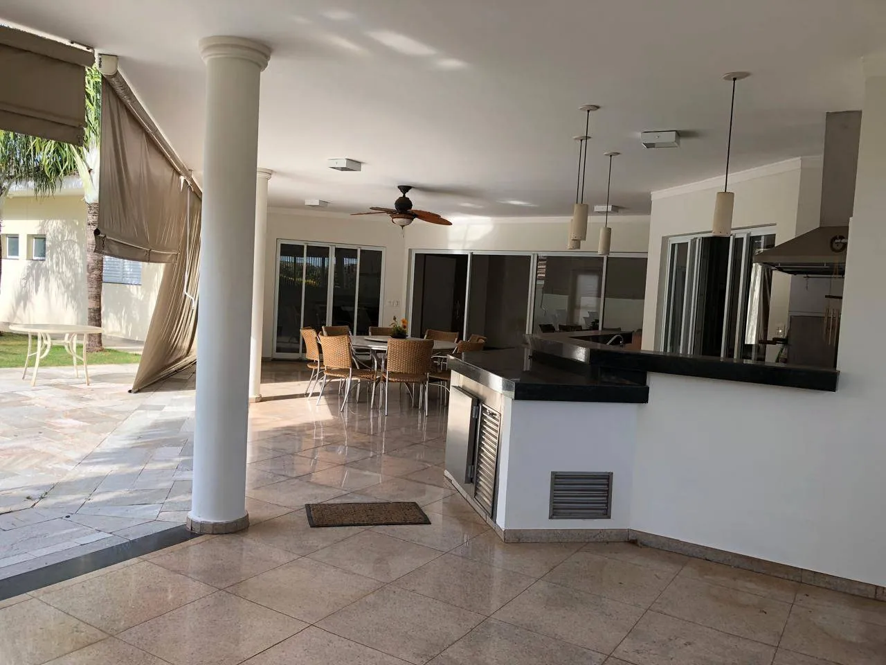 Casa de Condomínio com 4 quartos à venda, 900m² — foto 4 de 60