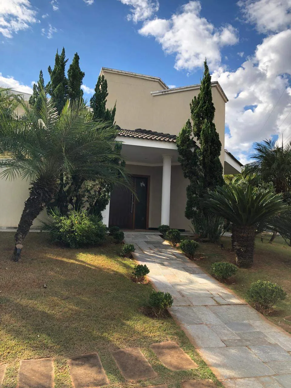 Casa de Condomínio com 4 quartos à venda, 900m² — foto 1 de 60