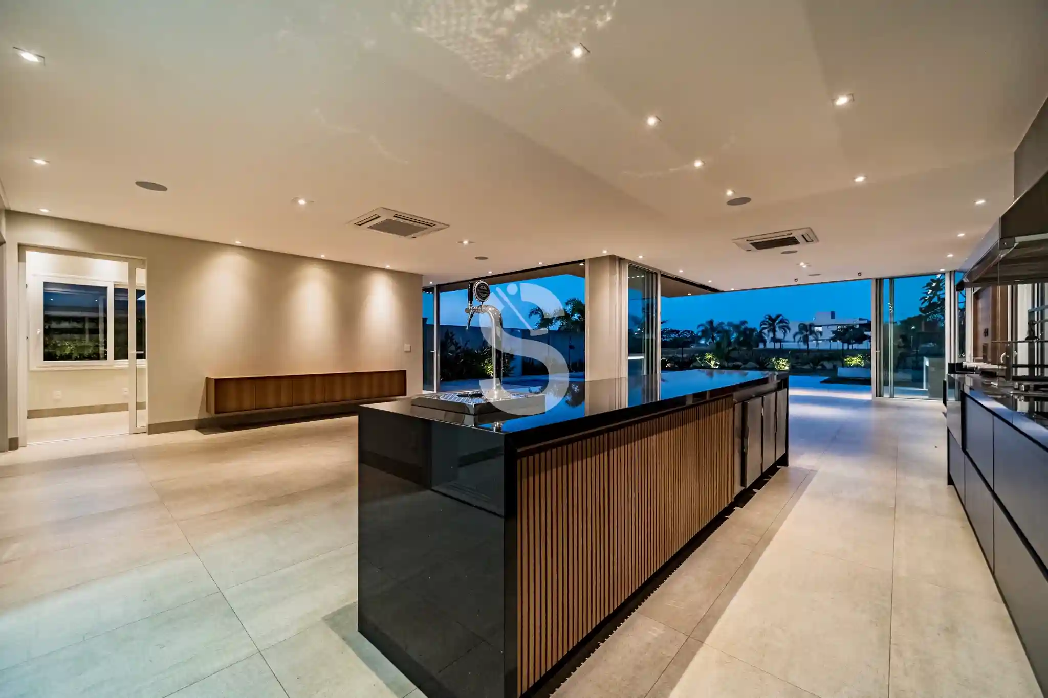 Casa de Condomínio com 5 quartos à venda, 751m² — foto 20 de 21