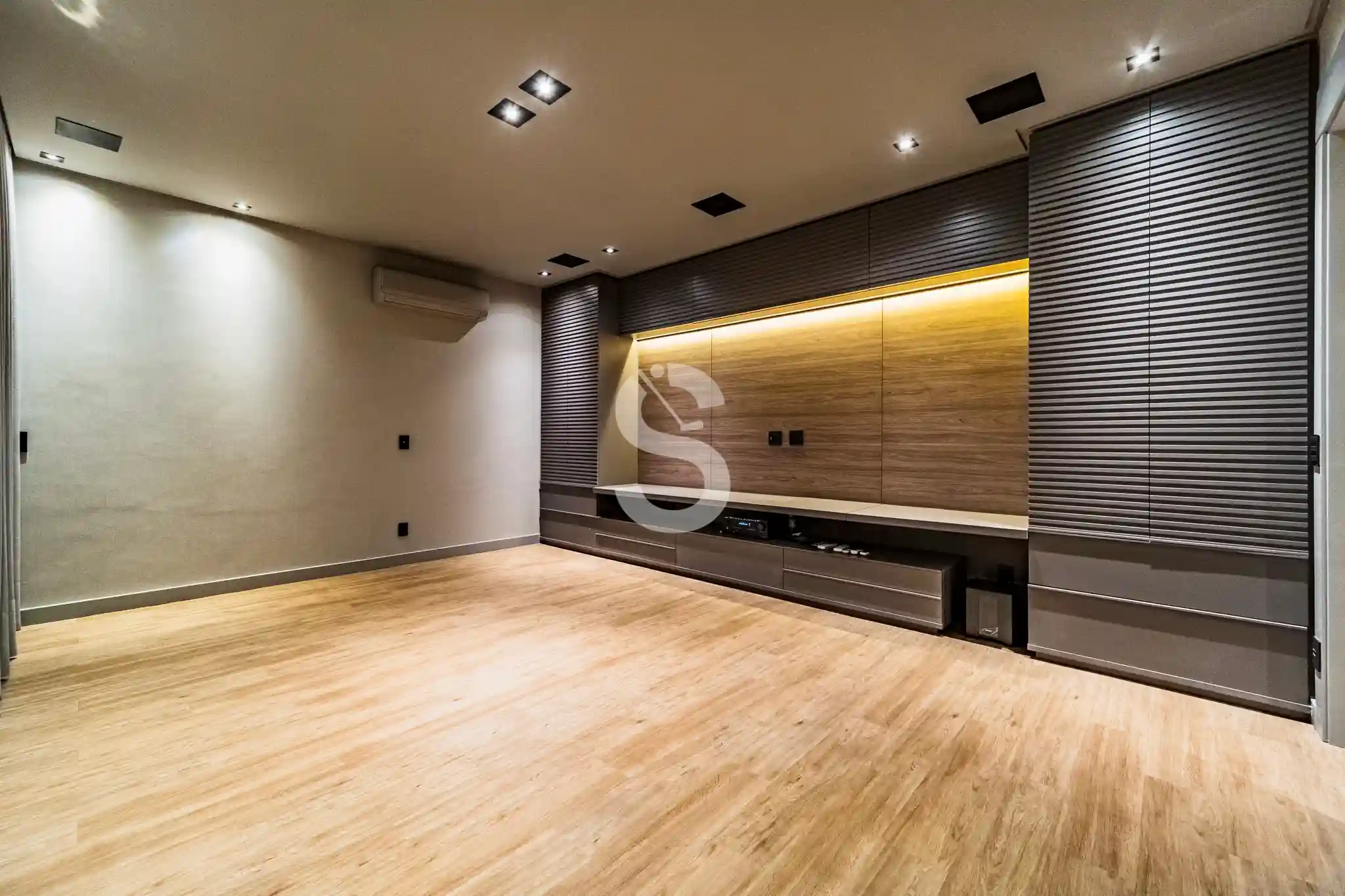 Casa de Condomínio com 5 quartos à venda, 751m² — foto 11 de 21
