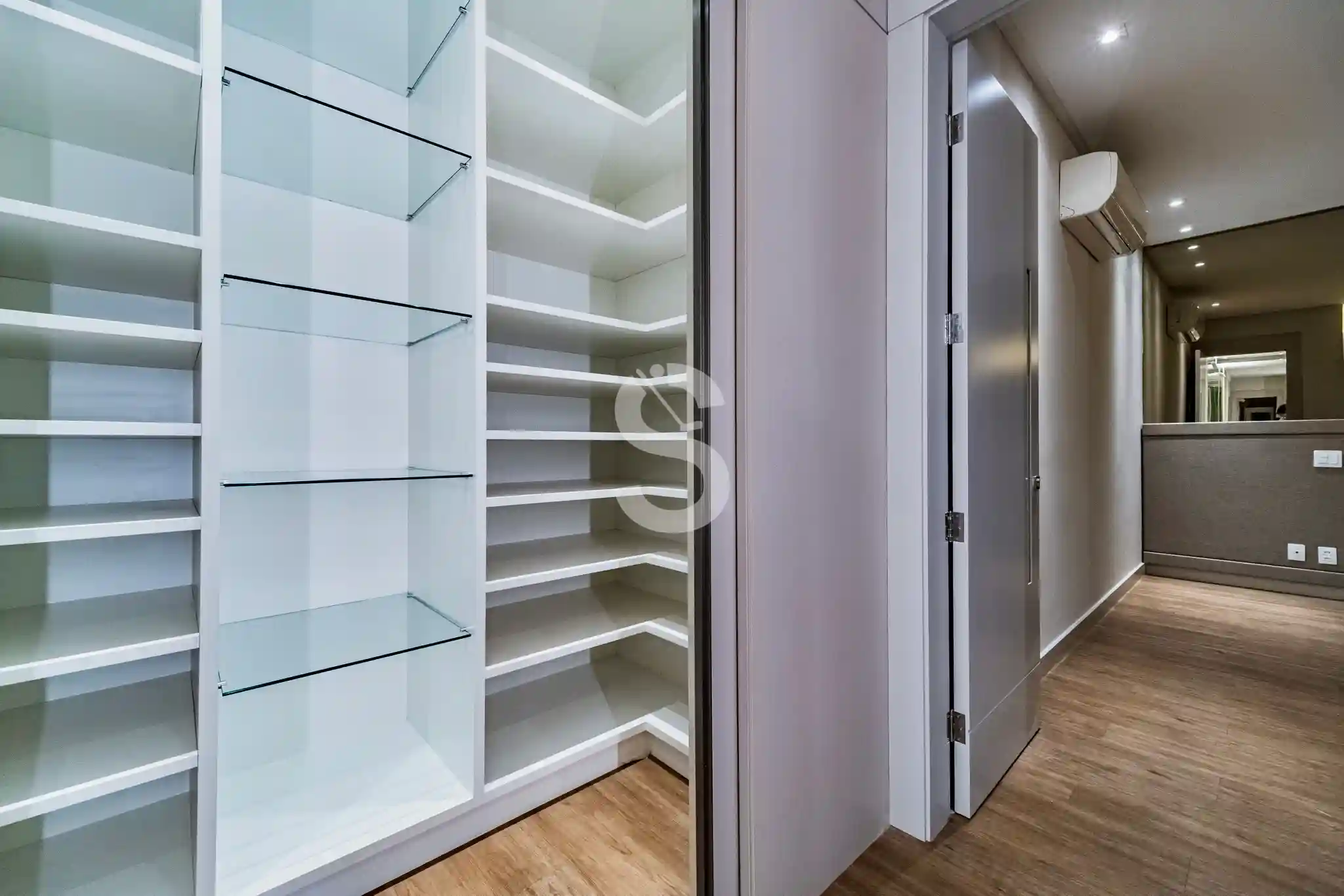 Casa de Condomínio com 5 quartos à venda, 751m² — foto 16 de 21