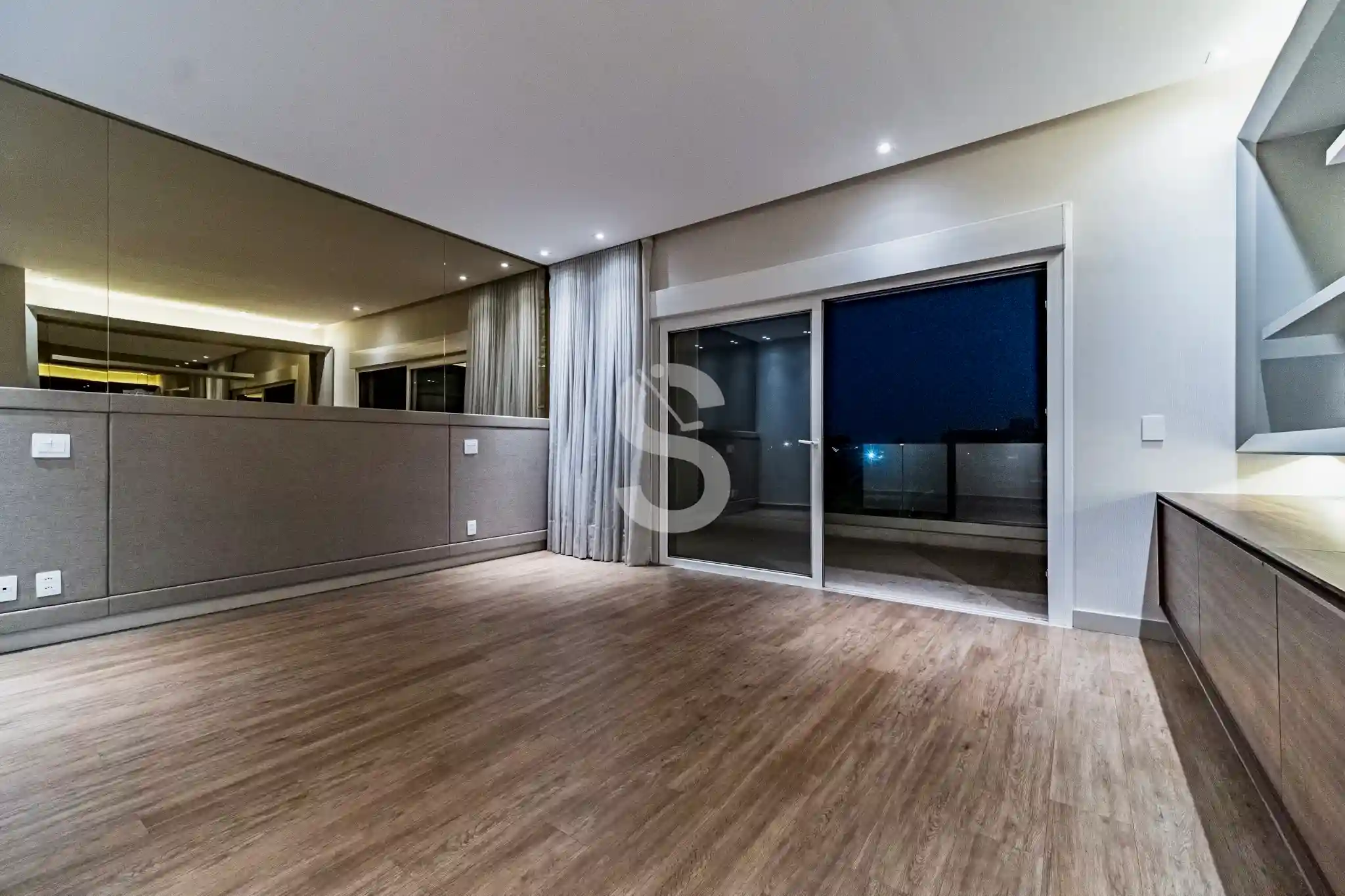 Casa de Condomínio com 5 quartos à venda, 751m² — foto 14 de 21