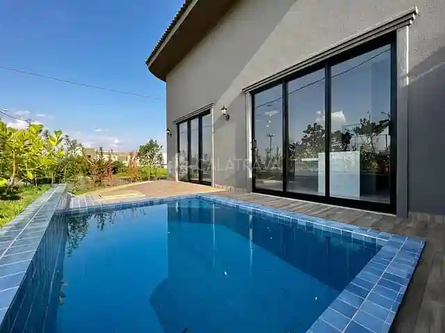 Casa de Condomínio com 4 quartos à venda, 280m² — foto 7 de 10