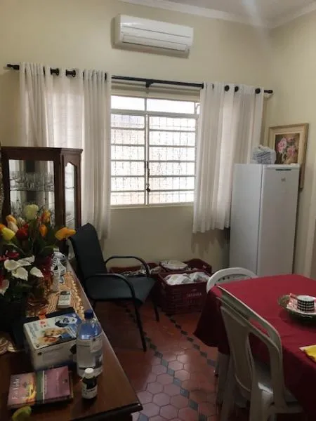 Casa à venda — foto 3 de 4