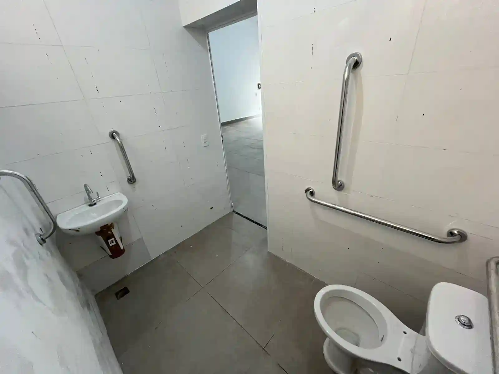 Loja / Salão / Ponto Comercial  para aluguel, 80m² — foto 8 de 10