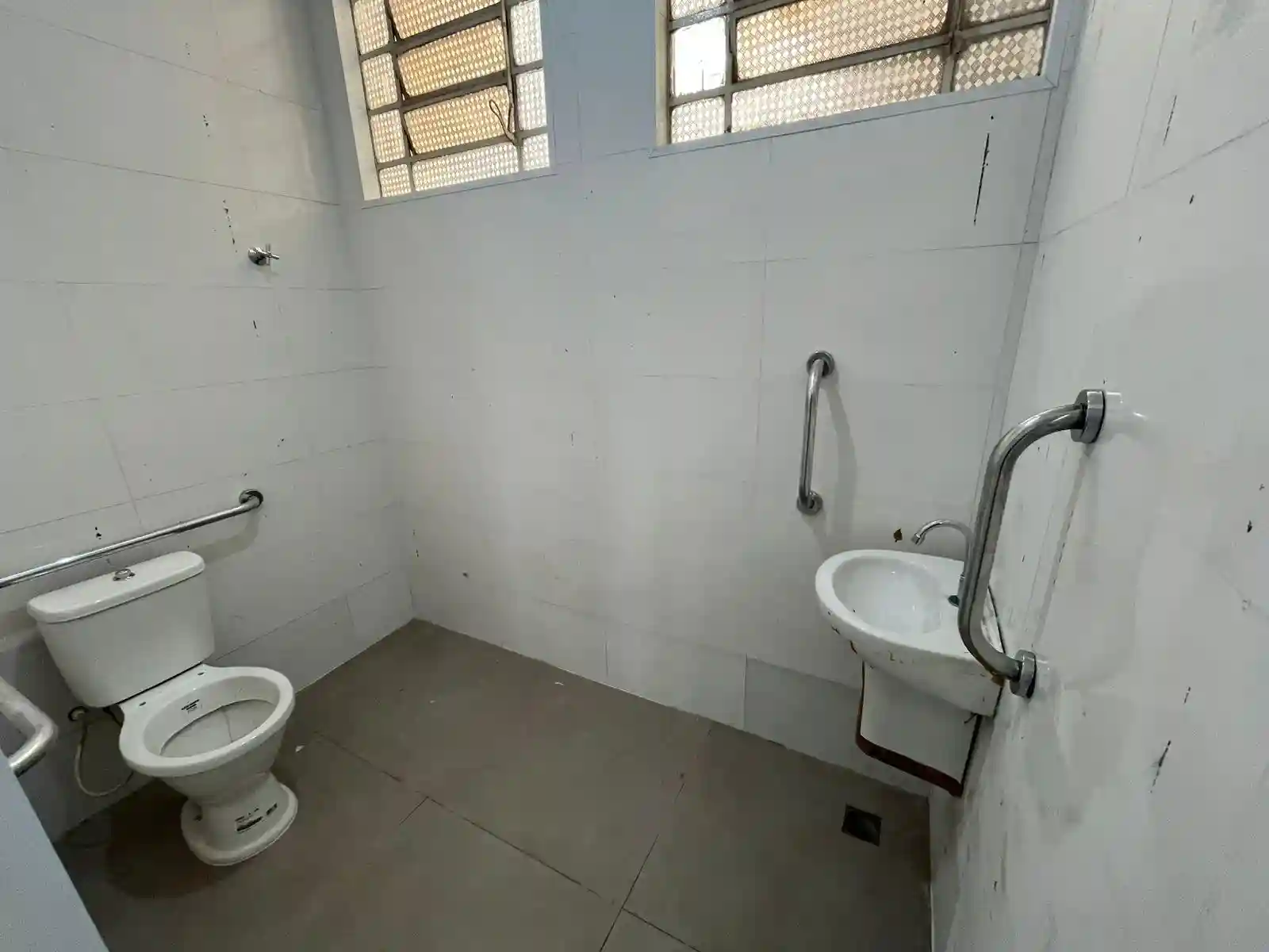 Loja / Salão / Ponto Comercial  para aluguel, 80m² — foto 7 de 10