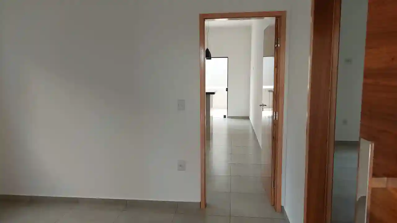 Casa com 3 quartos à venda, 200m² — foto 13 de 14