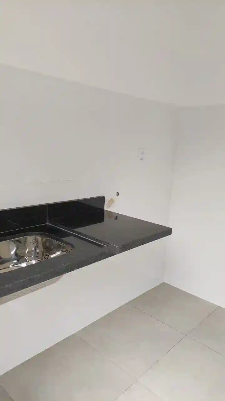 Casa com 3 quartos à venda, 200m² — foto 9 de 14