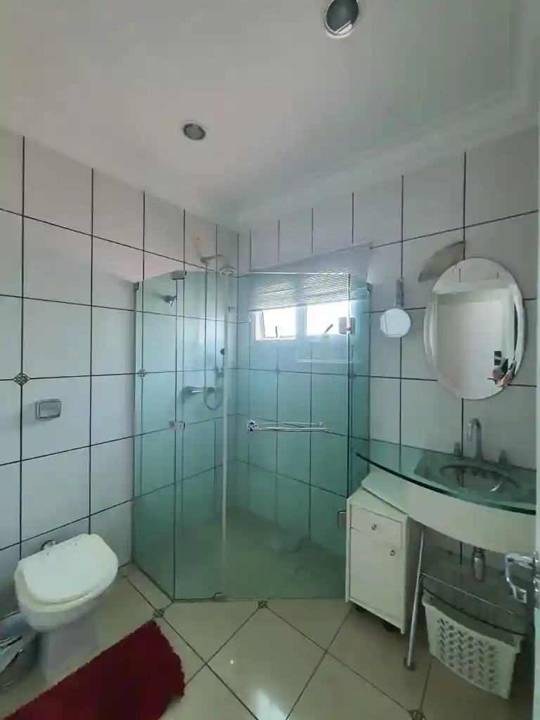 Casa de Condomínio com 4 quartos à venda, 670m² — foto 16 de 19