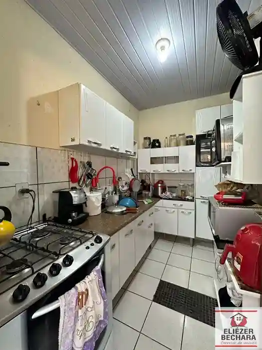 Casa à venda — foto 8 de 9