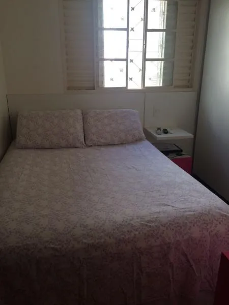 Casa à venda — foto 1 de 2
