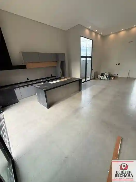 Casa de Condomínio com 3 quartos à venda, 170m² — foto 2 de 19