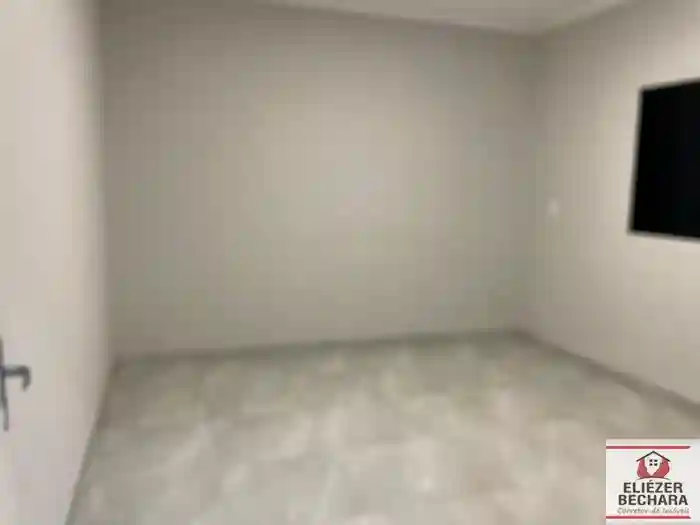 Casa com 2 quartos à venda, 235m² — foto 3 de 14