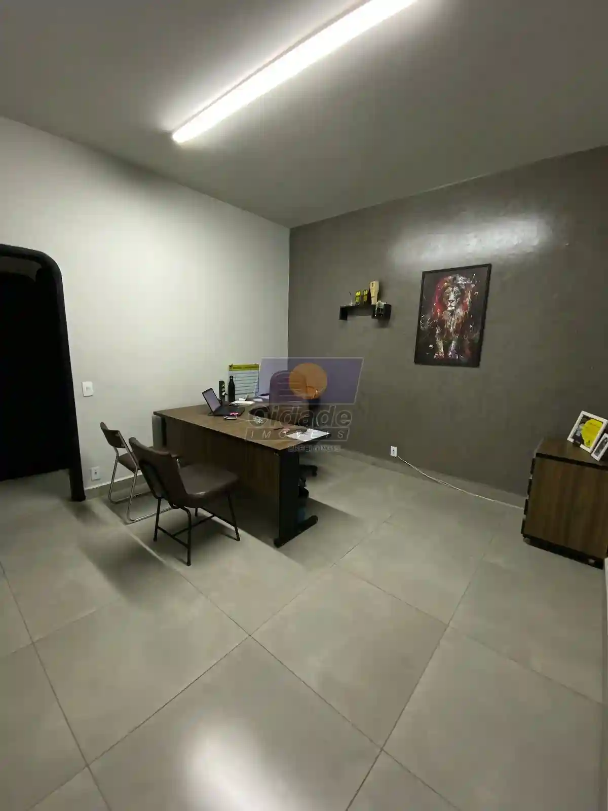 Casa Comercial com 3 quartos para aluguel, 180m² — foto 3 de 24