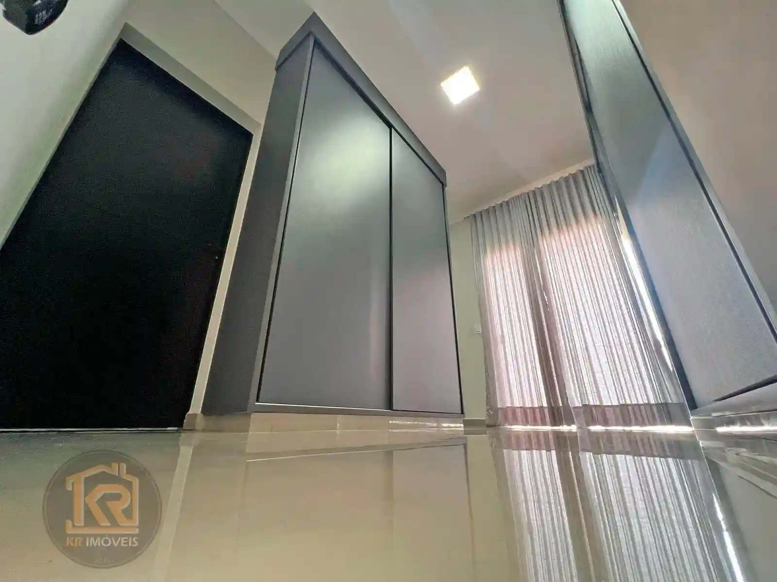 Casa com 3 quartos à venda, 300m² — foto 24 de 40