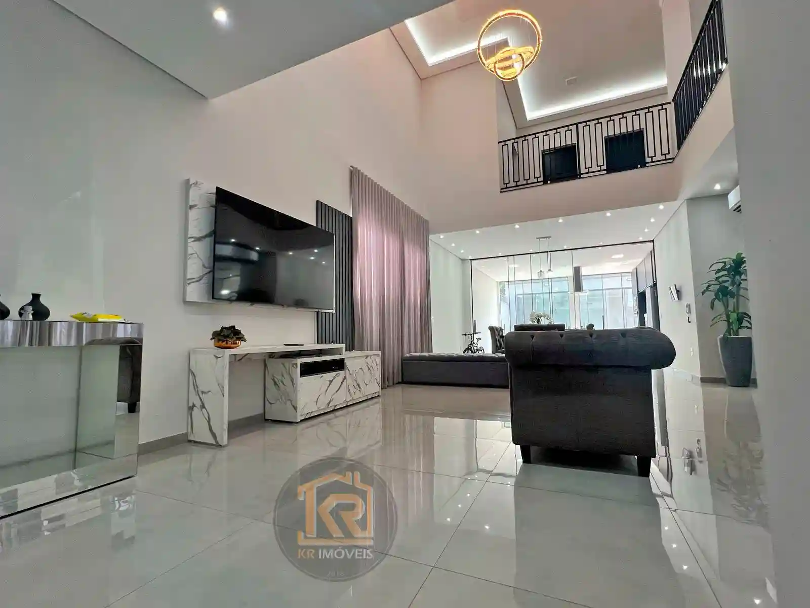 Casa com 3 quartos à venda, 300m² — foto 6 de 40