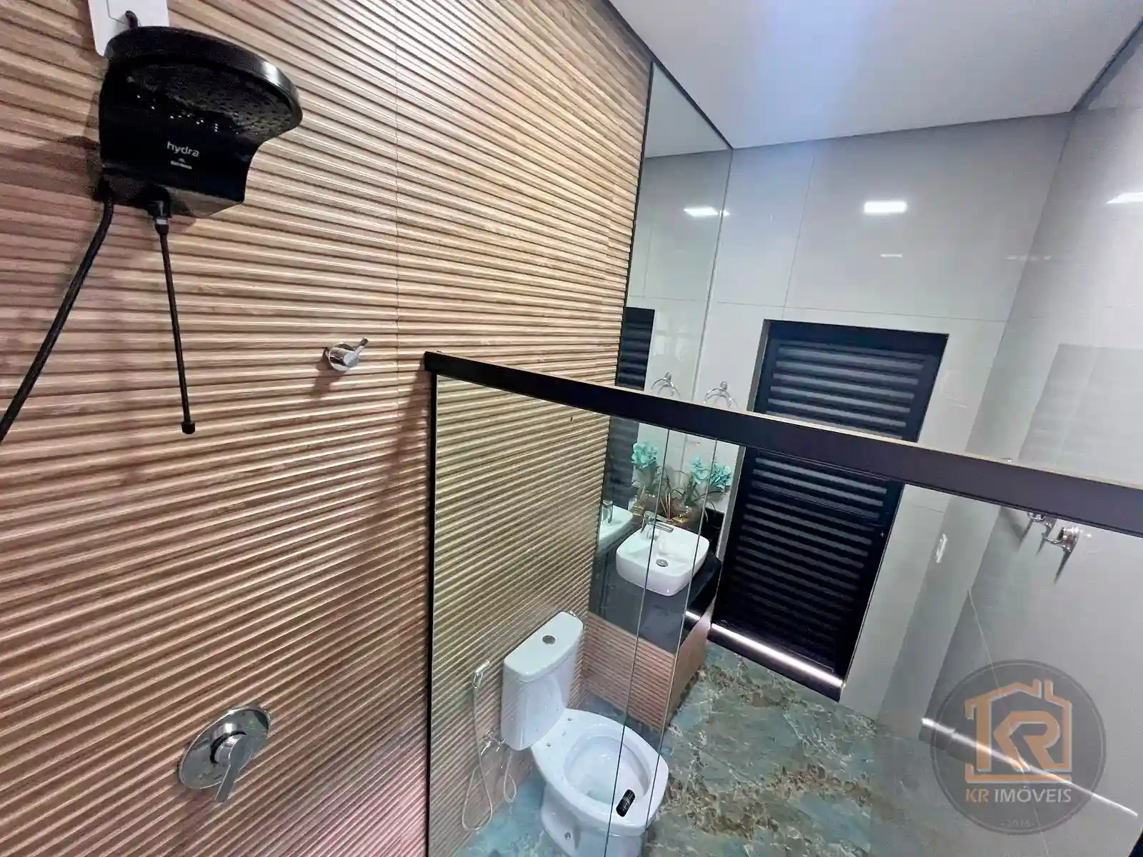 Casa com 3 quartos à venda, 300m² — foto 23 de 40