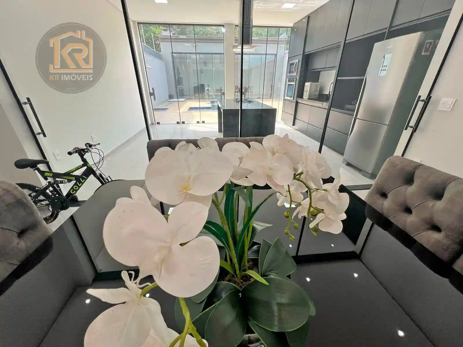 Casa com 3 quartos à venda, 300m² — foto 8 de 40