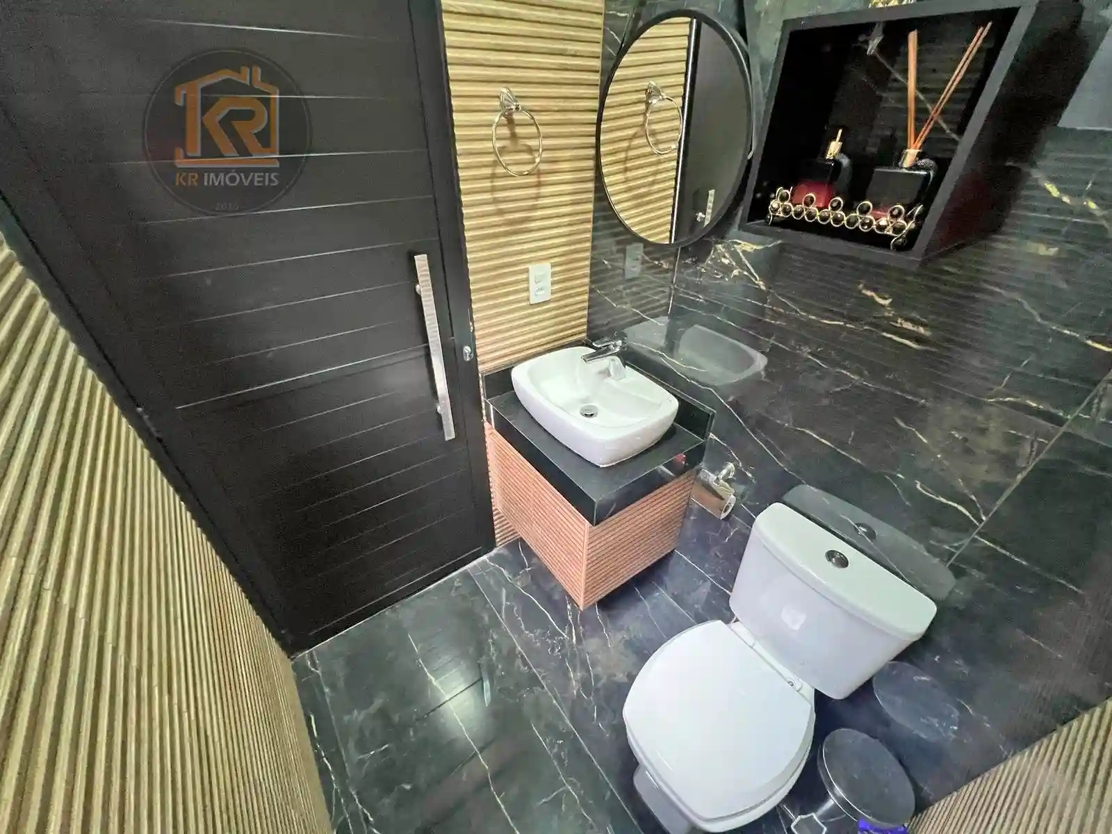 Casa com 3 quartos à venda, 300m² — foto 28 de 40