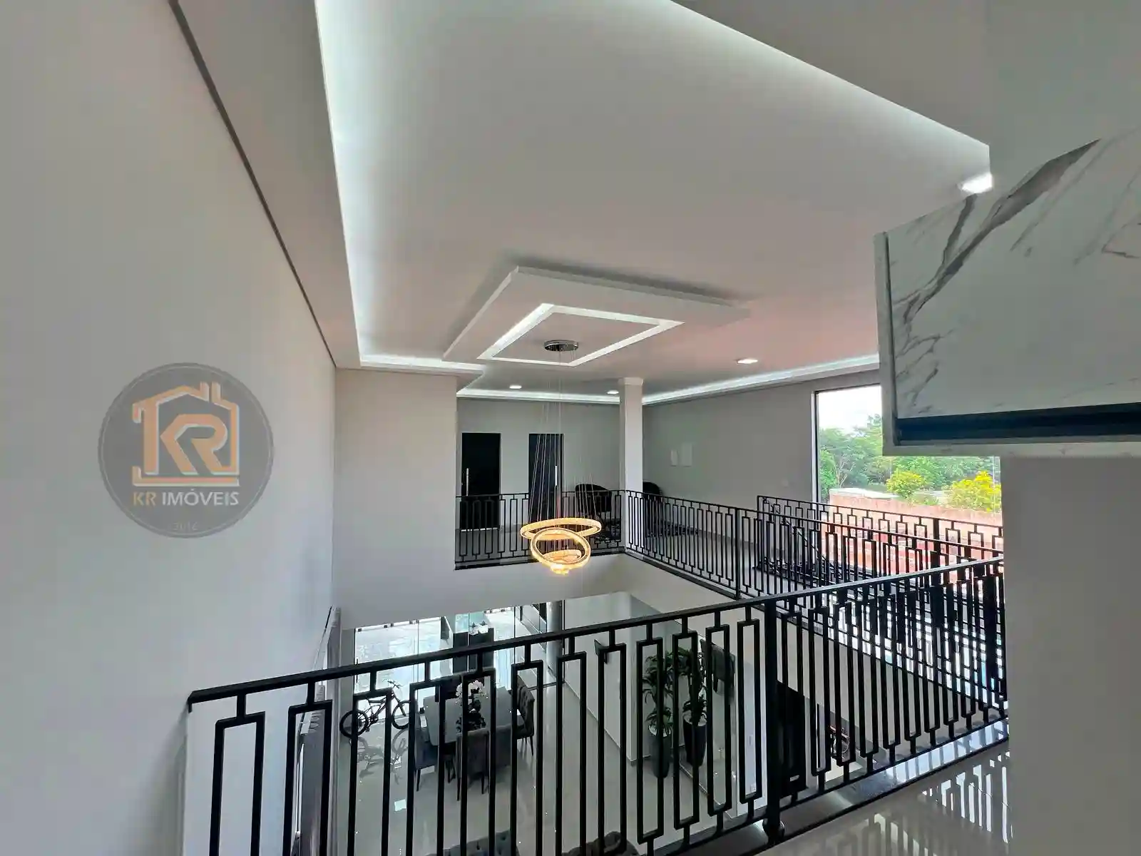 Casa com 3 quartos à venda, 300m² — foto 15 de 40