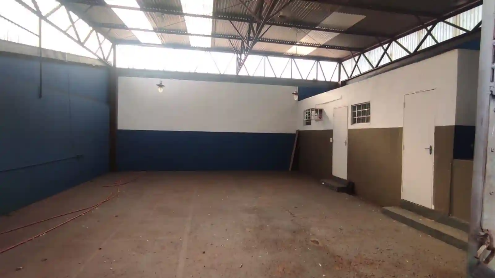 Loja / Salão / Ponto Comercial  à venda, 309m² — foto 4 de 36