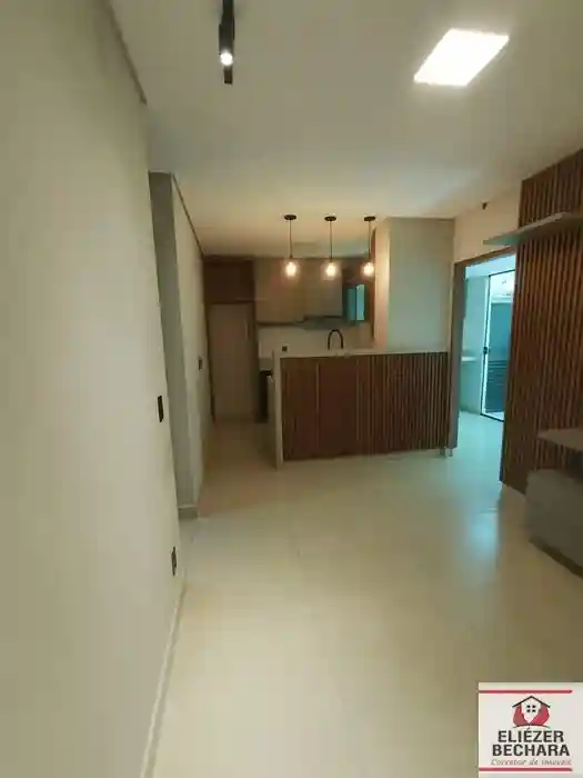 Apartamento com 2 quartos à venda, 65m² — foto 1 de 18