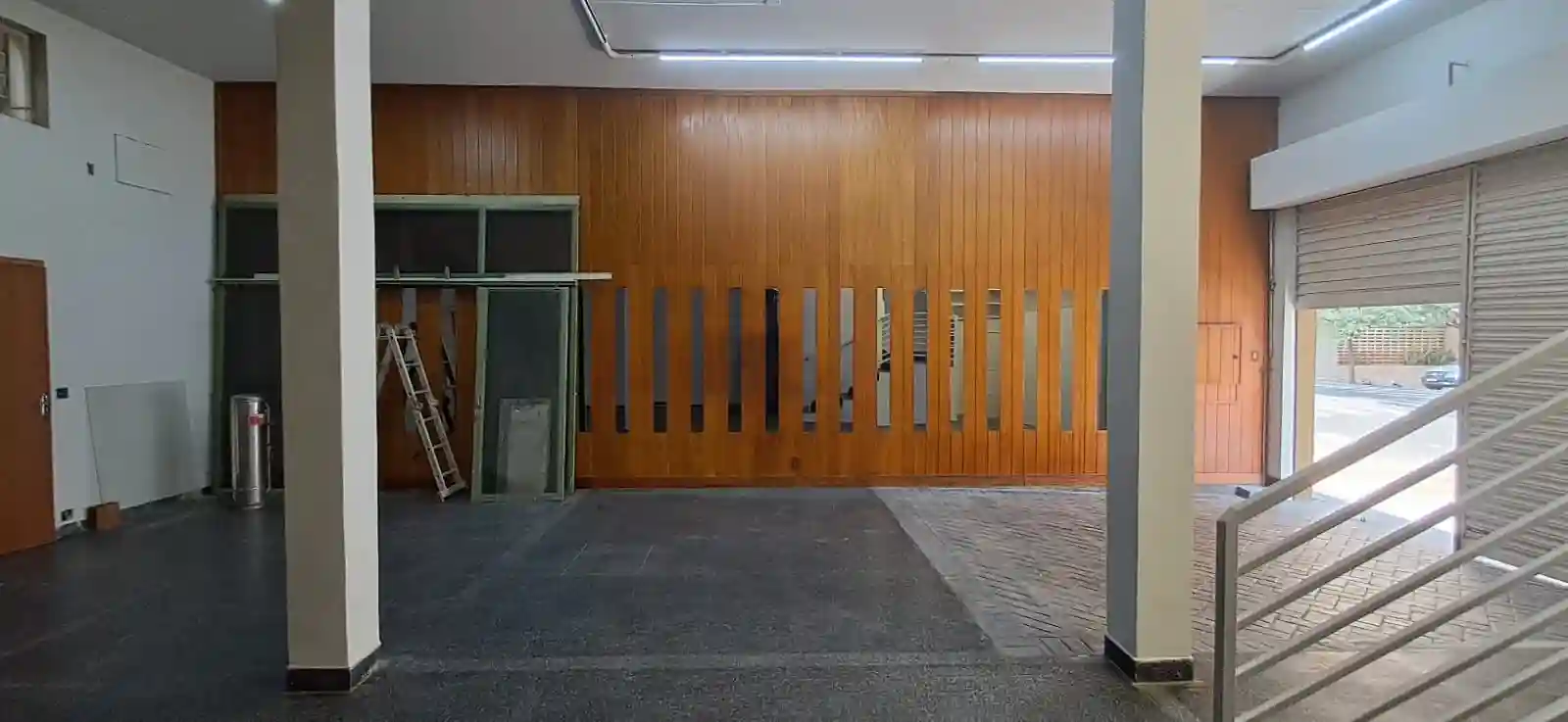 Loja / Salão / Ponto Comercial  à venda, 233m² — foto 6 de 12