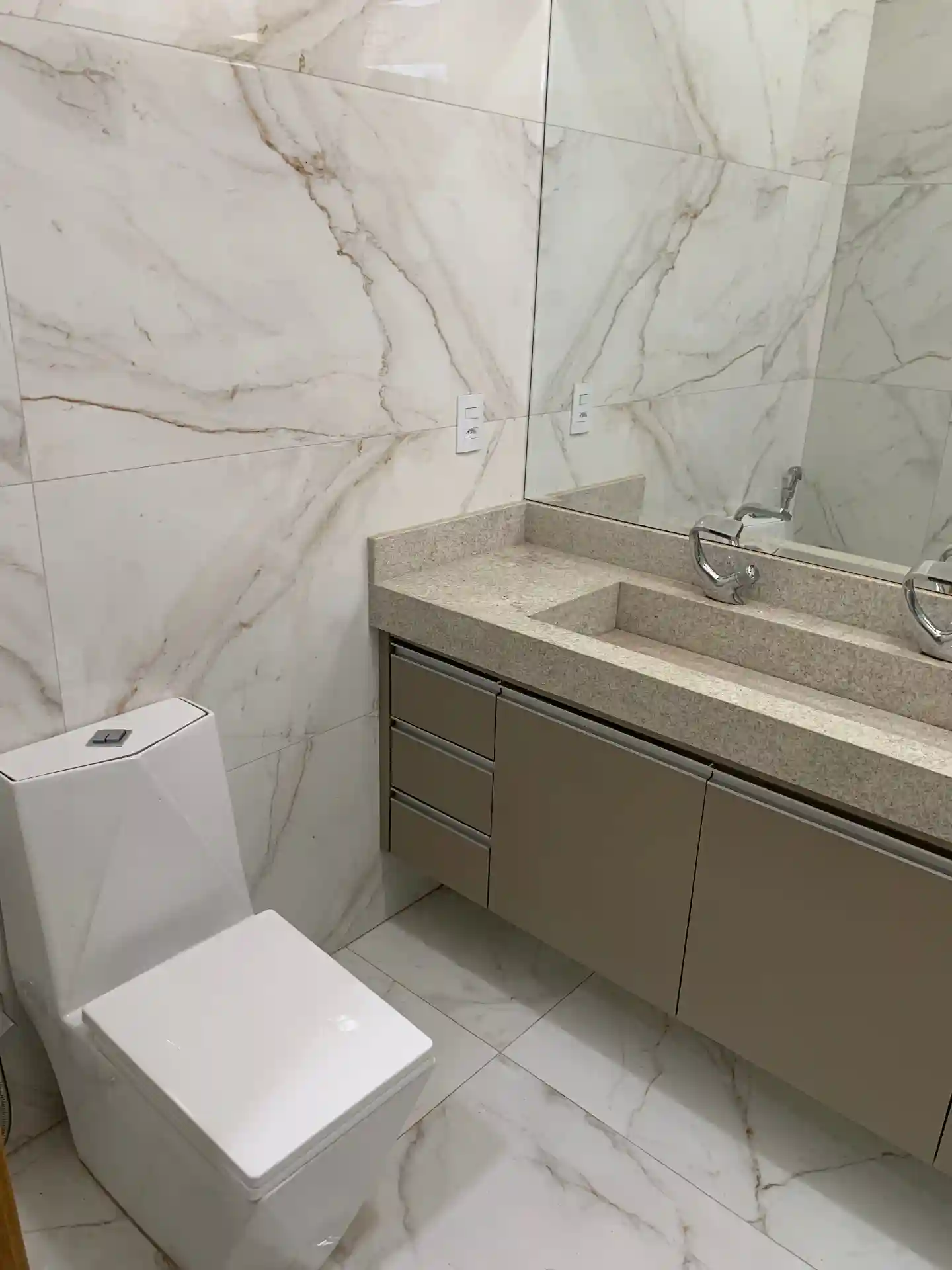 Casa de Condomínio com 3 quartos à venda, 191m² — foto 42 de 42