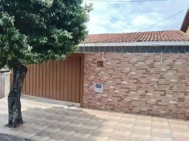 Casa com 3 quartos à venda, 200m² — foto 4 de 8