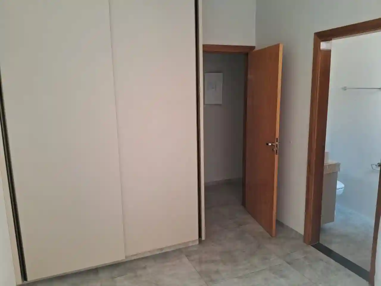 Casa de Condomínio com 3 quartos à venda, 253m² — foto 4 de 15