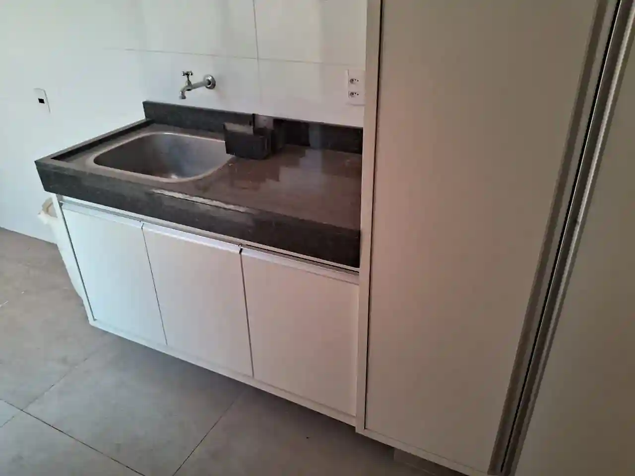 Casa de Condomínio com 3 quartos à venda, 253m² — foto 11 de 15