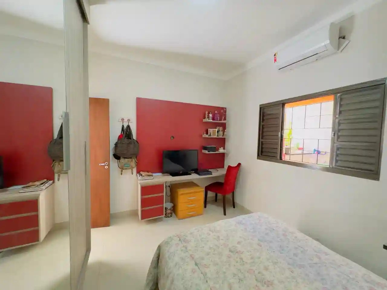 Casa com 3 quartos à venda, 140m² — foto 5 de 10