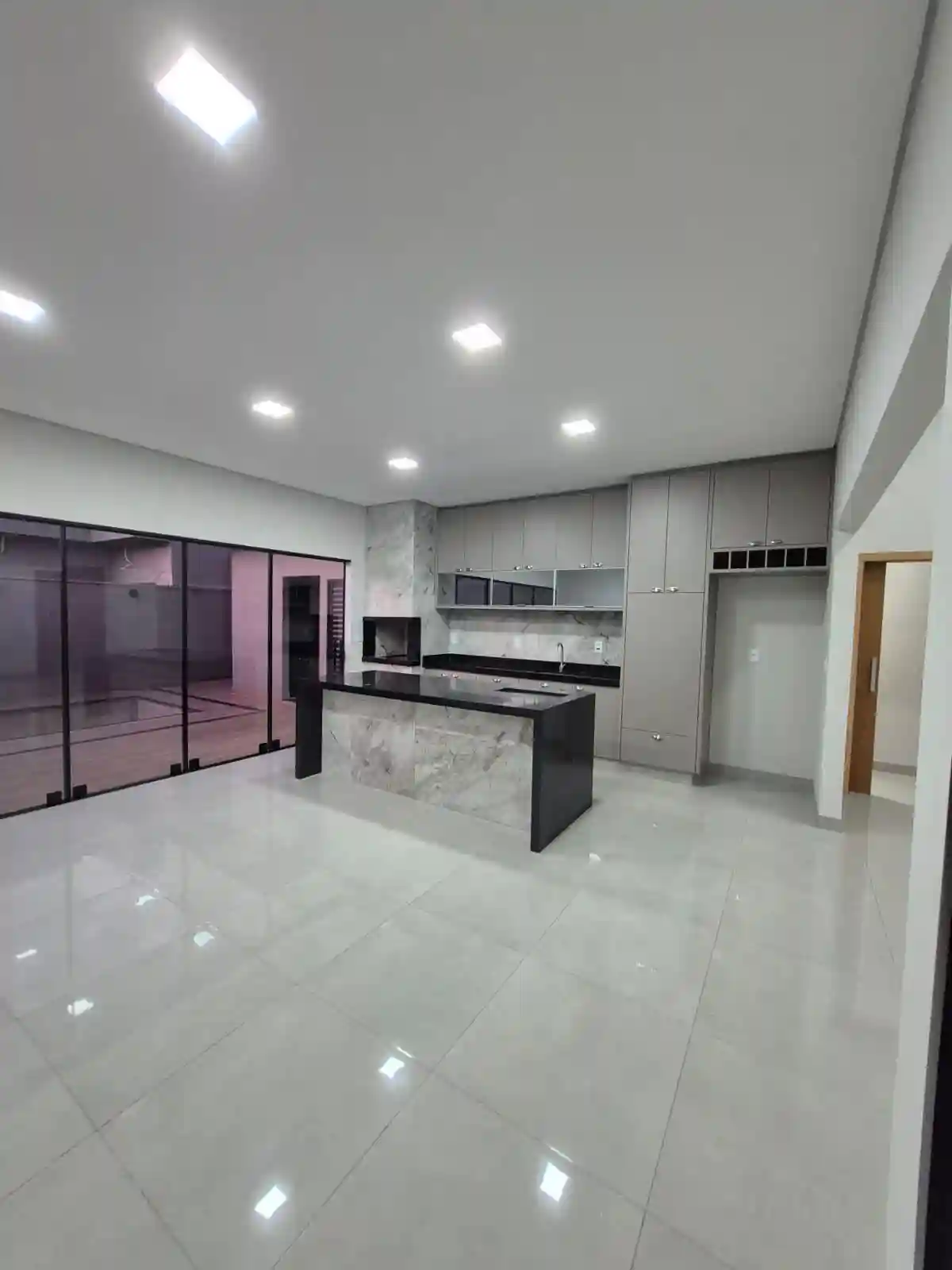 Casa de Condomínio com 3 quartos à venda, 170m² — foto 12 de 20