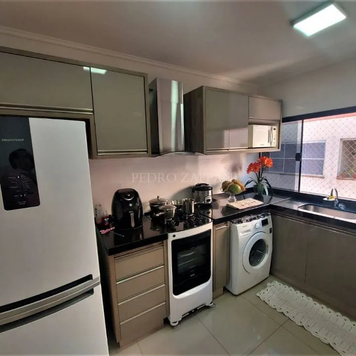 Apartamento à venda — foto 3 de 3