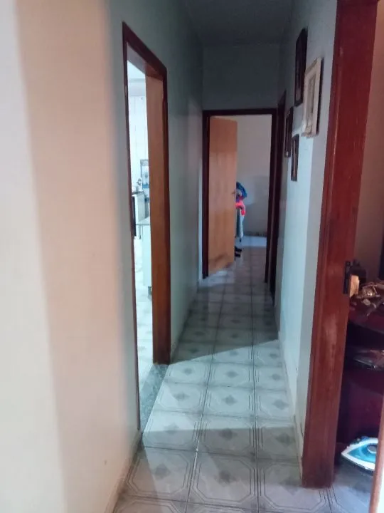 Casa à venda — foto 1 de 11