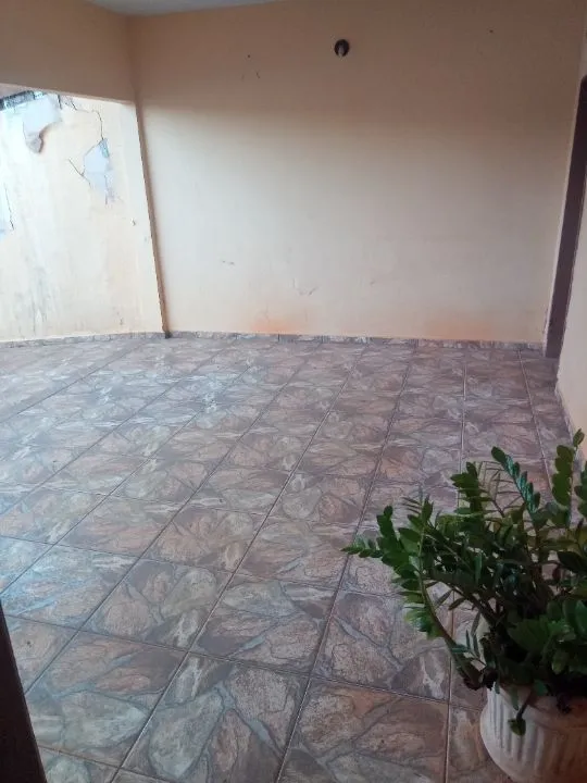 Casa à venda — foto 5 de 11