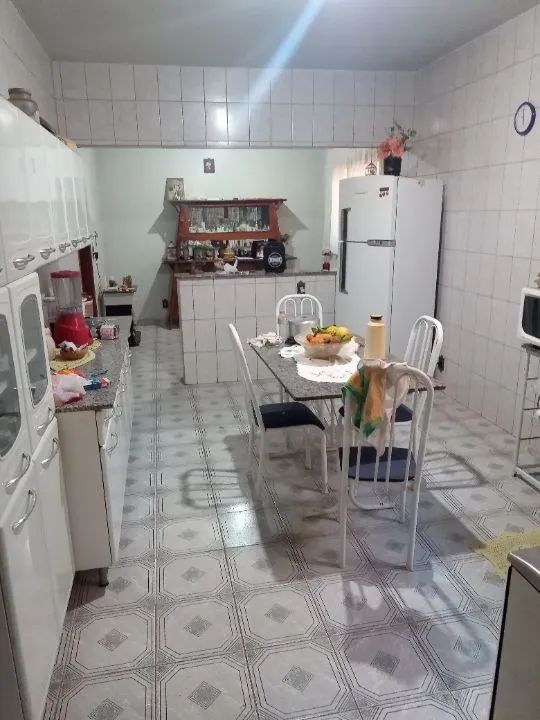 Casa à venda — foto 8 de 11